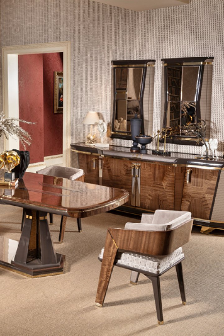 Things to Consider When Choosing a Luxury Dining Room Set